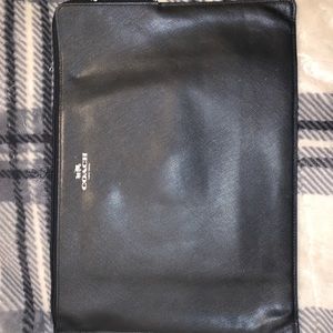 SOLD ON MERCARICoach laptop cover